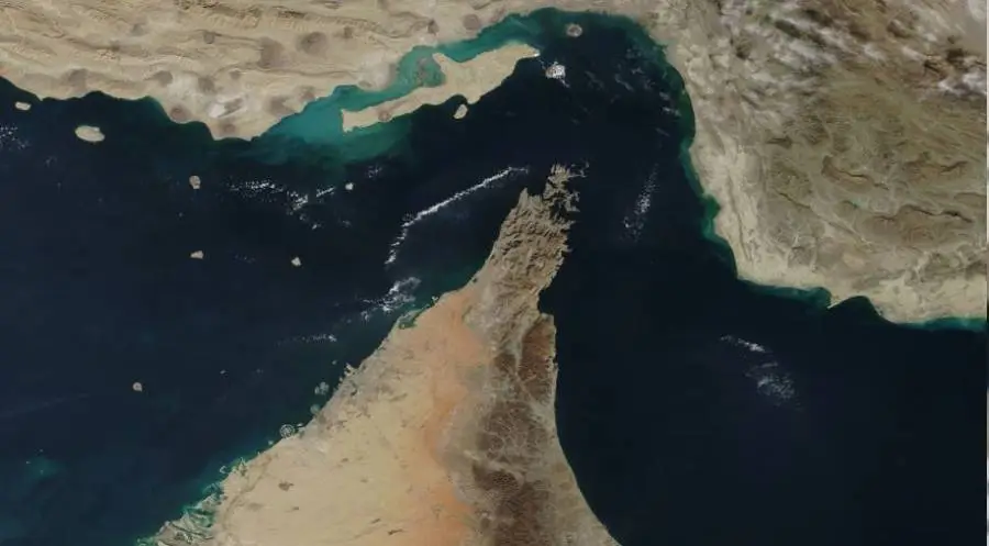 Strait of Hormuz Iran map showing maritime boundary